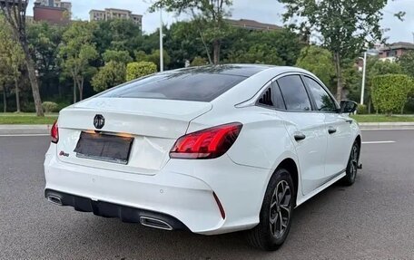 MG 5, 2022 год, 950 005 рублей, 7 фотография