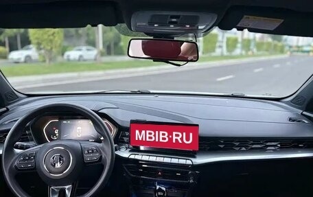 MG 5, 2022 год, 950 005 рублей, 8 фотография