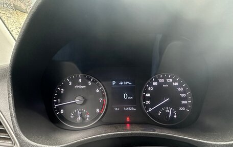 Hyundai Solaris II рестайлинг, 2017 год, 1 150 000 рублей, 9 фотография