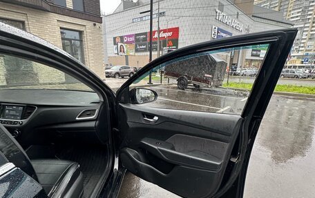 Hyundai Solaris II рестайлинг, 2017 год, 1 150 000 рублей, 20 фотография