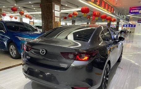 Mazda 3, 2023 год, 1 580 000 рублей, 4 фотография
