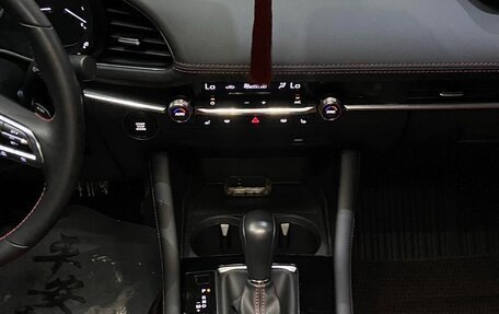 Mazda 3, 2023 год, 1 580 000 рублей, 13 фотография