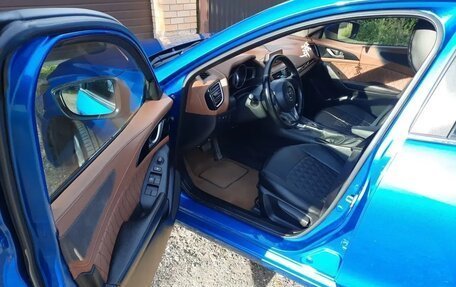 Mazda 3, 2015 год, 1 400 000 рублей, 4 фотография