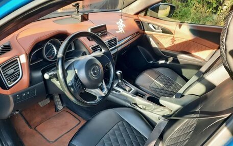 Mazda 3, 2015 год, 1 400 000 рублей, 5 фотография