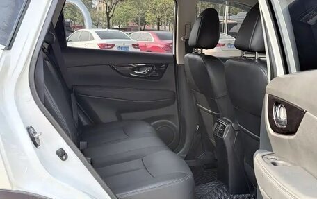 Nissan X-Trail, 2022 год, 1 810 005 рублей, 10 фотография