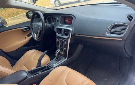 Volvo V40 II рестайлинг, 2018 год, 1 250 000 рублей, 14 фотография
