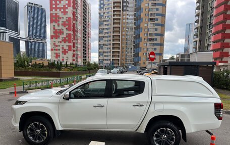 Mitsubishi L200 IV рестайлинг, 2019 год, 3 300 000 рублей, 6 фотография