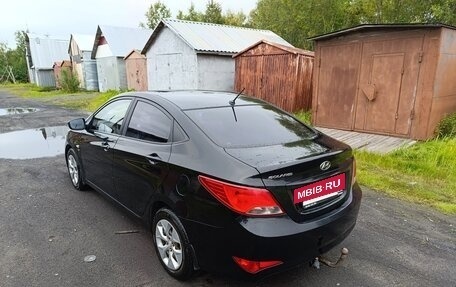 Hyundai Solaris II рестайлинг, 2015 год, 900 000 рублей, 2 фотография