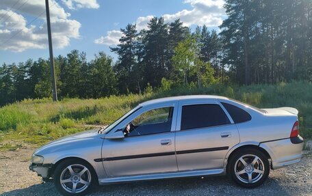 Opel Vectra B рестайлинг, 1998 год, 119 000 рублей, 12 фотография