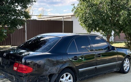 Mercedes-Benz E-Класс, 1999 год, 228 000 рублей, 4 фотография
