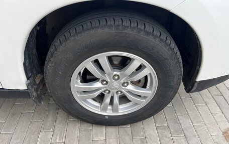 Mitsubishi Outlander III рестайлинг 3, 2014 год, 1 780 000 рублей, 8 фотография