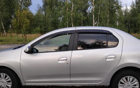 Renault Logan II, 2016 год, 590 000 рублей, 3 фотография