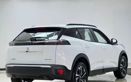 Peugeot 2008 II, 2022 год, 1 190 005 рублей, 5 фотография