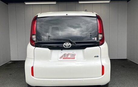Toyota Sienta, 2023 год, 1 170 009 рублей, 4 фотография
