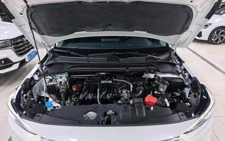Honda Vezel, 2023 год, 1 660 000 рублей, 11 фотография