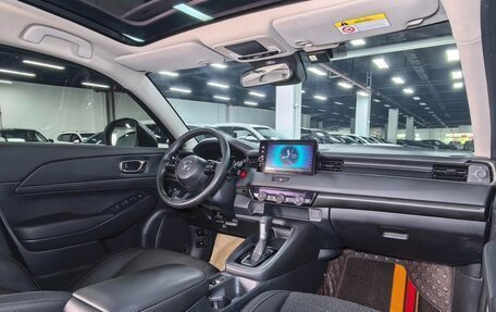 Honda Vezel, 2023 год, 1 660 000 рублей, 18 фотография