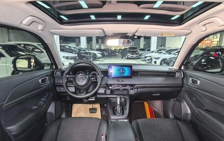 Honda Vezel, 2023 год, 1 660 000 рублей, 17 фотография