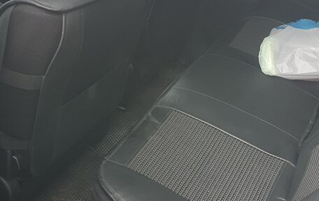 Toyota Wish II, 2003 год, 750 000 рублей, 12 фотография
