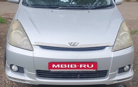 Toyota Wish II, 2003 год, 750 000 рублей, 20 фотография
