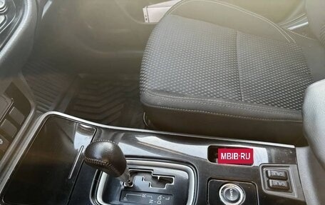 Mitsubishi Outlander III рестайлинг 3, 2019 год, 2 055 000 рублей, 5 фотография