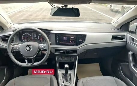 Volkswagen Polo, 2022 год, 980 005 рублей, 7 фотография
