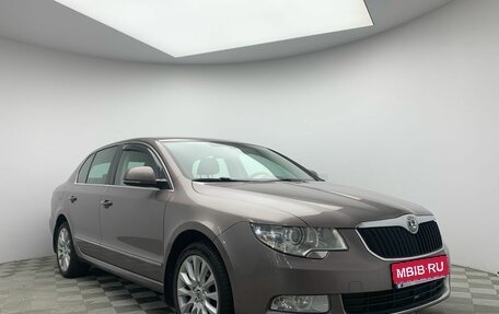 Skoda Superb III рестайлинг, 2012 год, 1 233 000 рублей, 1 фотография