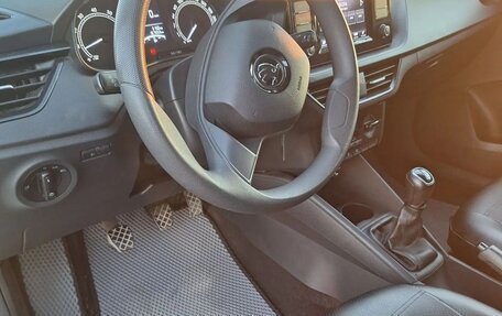 Skoda Rapid II, 2020 год, 1 350 000 рублей, 18 фотография