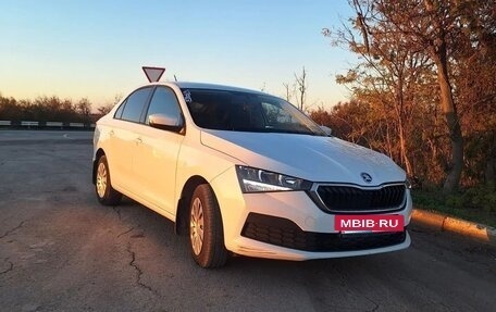 Skoda Rapid II, 2020 год, 1 350 000 рублей, 10 фотография