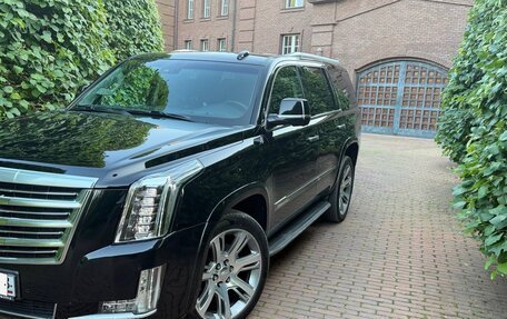 Cadillac Escalade IV, 2015 год, 4 500 000 рублей, 2 фотография