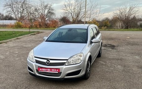 Opel Astra H, 2008 год, 530 000 рублей, 2 фотография