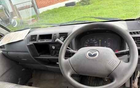 Mazda Bongo IV, 2002 год, 205 000 рублей, 7 фотография