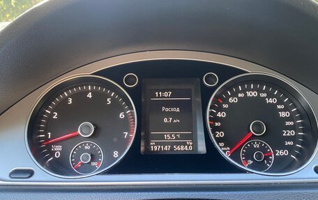Volkswagen Passat B7, 2011 год, 1 050 000 рублей, 6 фотография