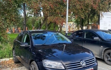 Volkswagen Passat B7, 2011 год, 1 050 000 рублей, 3 фотография