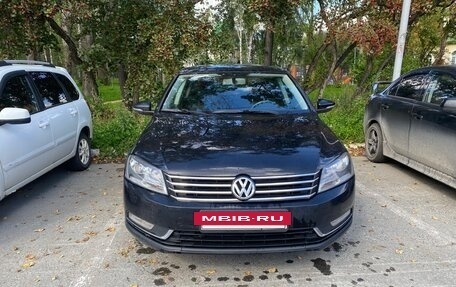 Volkswagen Passat B7, 2011 год, 1 050 000 рублей, 4 фотография