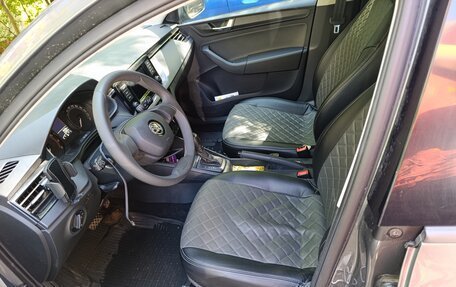 Skoda Rapid II, 2021 год, 1 565 000 рублей, 3 фотография