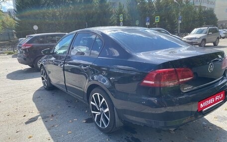 Volkswagen Passat B7, 2011 год, 1 050 000 рублей, 14 фотография