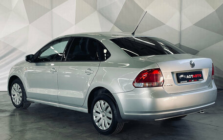 Volkswagen Polo VI (EU Market), 2012 год, 800 000 рублей, 4 фотография