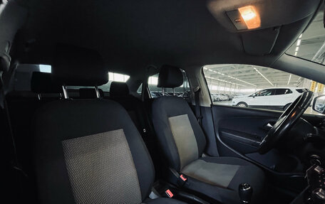 Volkswagen Polo VI (EU Market), 2012 год, 800 000 рублей, 9 фотография