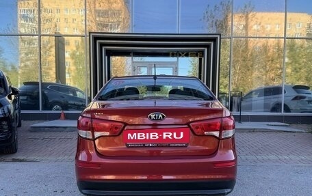 KIA Rio III рестайлинг, 2015 год, 929 000 рублей, 5 фотография