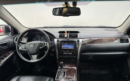 Toyota Camry, 2016 год, 1 614 900 рублей, 10 фотография