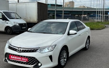 Toyota Camry, 2015 год, 2 000 000 рублей, 12 фотография