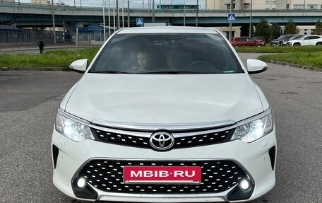 Toyota Camry, 2015 год, 2 000 000 рублей, 13 фотография