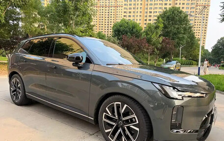 Volvo XC70, 2026 год, 5 998 001 рублей, 3 фотография
