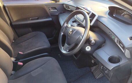 Honda Freed I, 2011 год, 1 020 000 рублей, 10 фотография