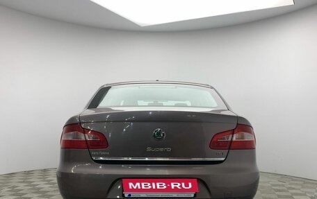 Skoda Superb III рестайлинг, 2012 год, 1 233 000 рублей, 6 фотография