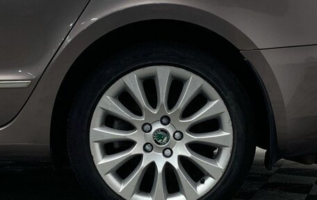 Skoda Superb III рестайлинг, 2012 год, 1 233 000 рублей, 11 фотография