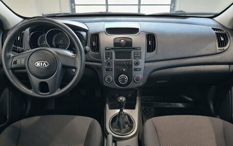 KIA Cerato III, 2010 год, 599 000 рублей, 10 фотография