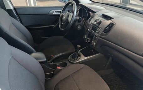 KIA Cerato III, 2010 год, 599 000 рублей, 8 фотография