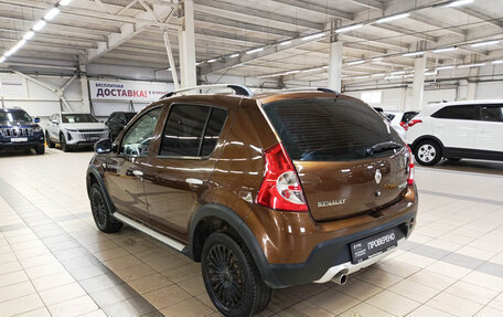 Renault Sandero I, 2013 год, 730 000 рублей, 8 фотография