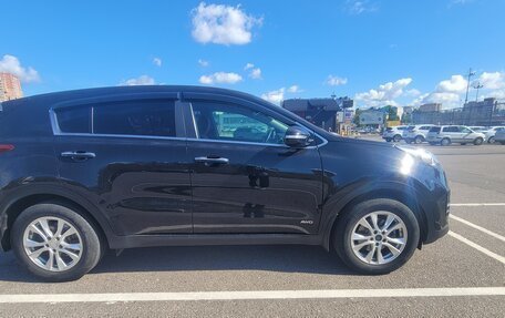 KIA Sportage IV рестайлинг, 2018 год, 2 300 000 рублей, 4 фотография